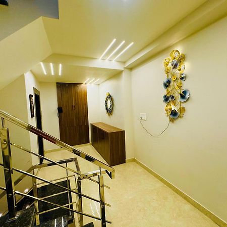 Hotel Najaf Palace Adžmér Exteriér fotografie
