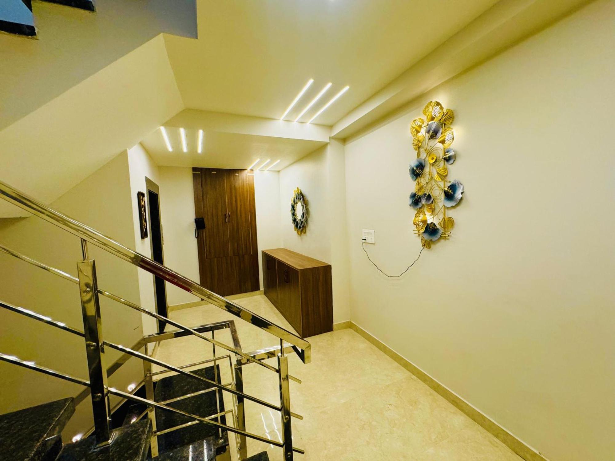 Hotel Najaf Palace Adžmér Exteriér fotografie